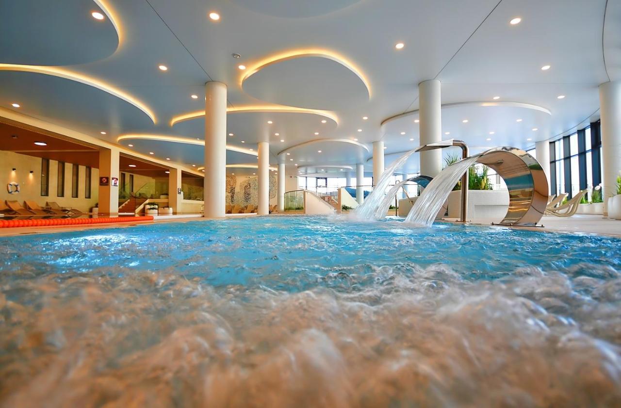 Apartments Aqua & Spa โควอบเซก ภายนอก รูปภาพ